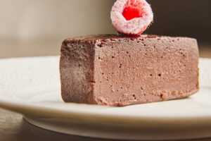 フランス ヴァローナ社濃厚チョコテリーヌショコラ